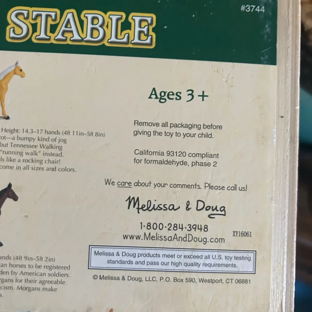 Melissa & Doug Take-Along Show-Horse Stable Play Set